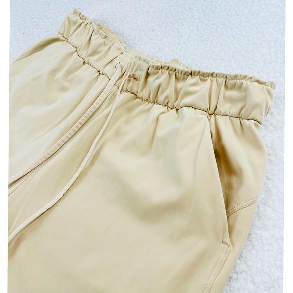 LULULEMON • Prosecco Stretch High-Rise Joggers - Picture 10 of 16